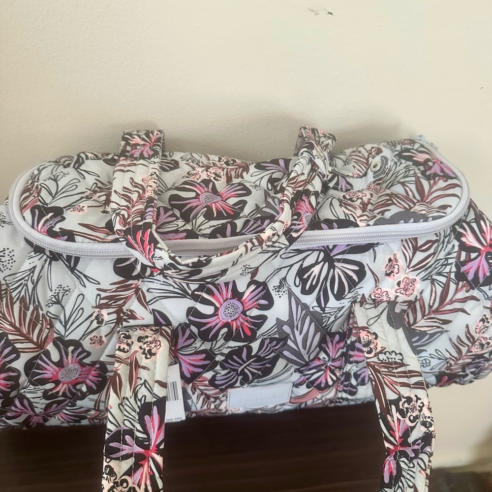 Vera Bradley duffle bag - Picture 3 of 10